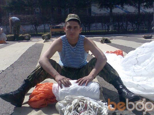  ,   Vasek, 38 ,  