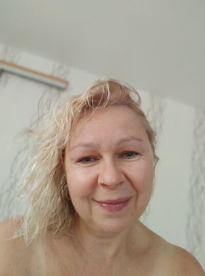  Cotonou,   Chantal, 38 ,   ,   