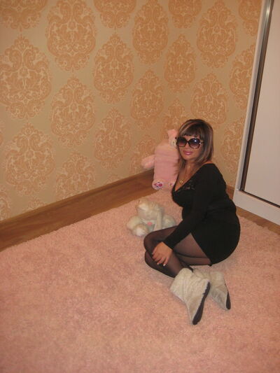  ,   Karolina, 51 ,   ,   , c 