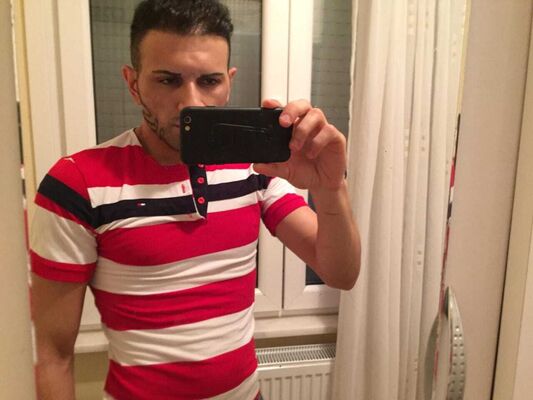  ,   Ricardo, 40 ,   ,   , c 