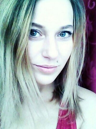  ,   Julie, 37 ,   ,   