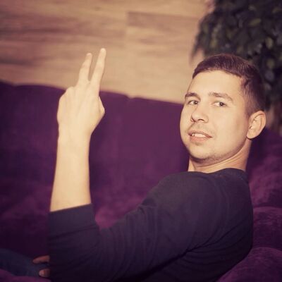   ,   Denis, 32 ,   ,   , c , 