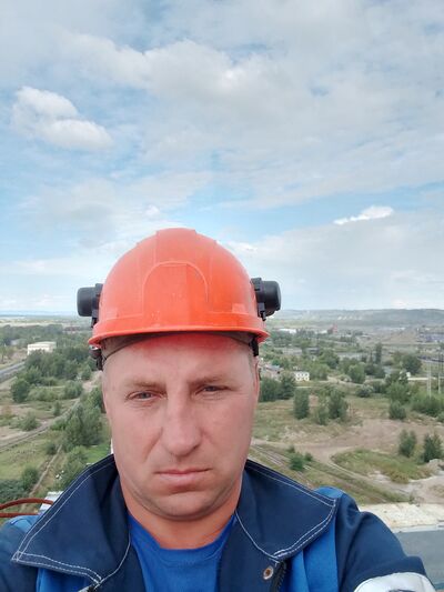  ,   Denis, 47 ,   ,   , c 
