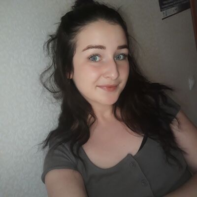  ,   Dasha, 23 ,     