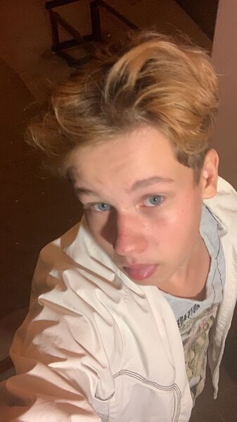  Novy,   , 20 ,   ,   