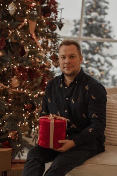  43811728  , 37 ,    -