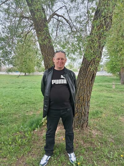  ,   , 52 ,   