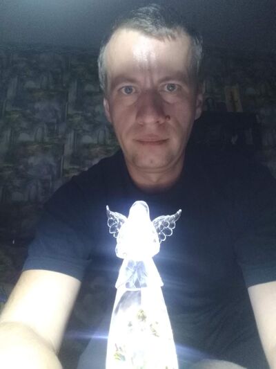  ,   Pavel, 43 ,   ,   