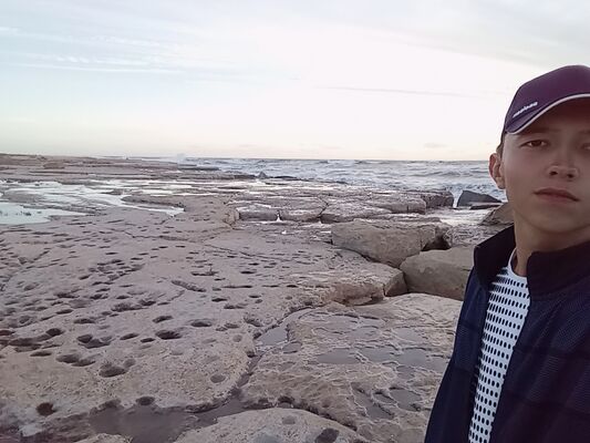  --,   Alysher, 21 ,   ,   , c 