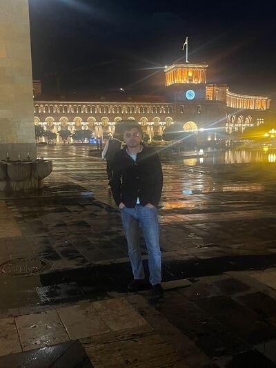  ,   Karen, 41 ,   ,   