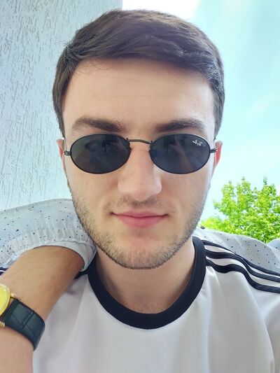  ,   Levan, 23 ,   ,   , c 