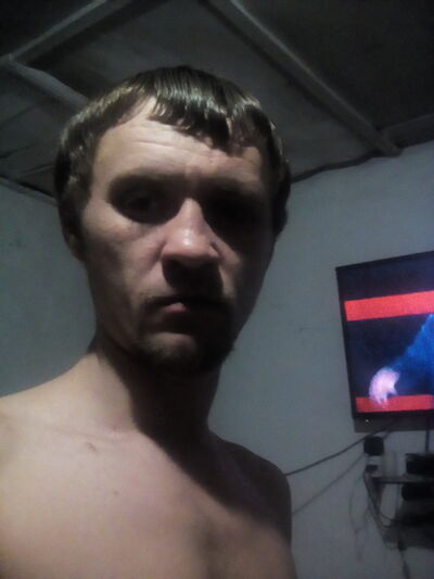  ,   Stas, 34 ,   