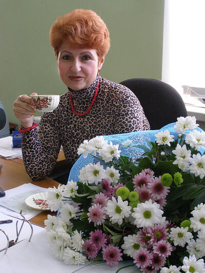  ,   Mila, 54 ,   