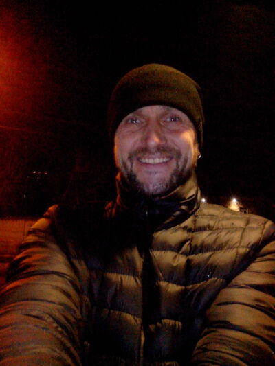 ,   Stas, 45 ,   