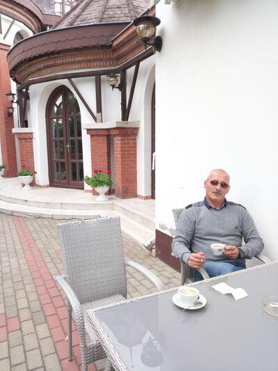  ,   Fredilviv, 57 ,   ,   