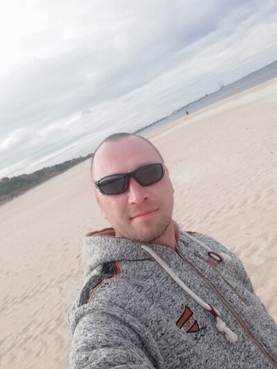  ,   Ryslan, 43 ,   ,   , c 