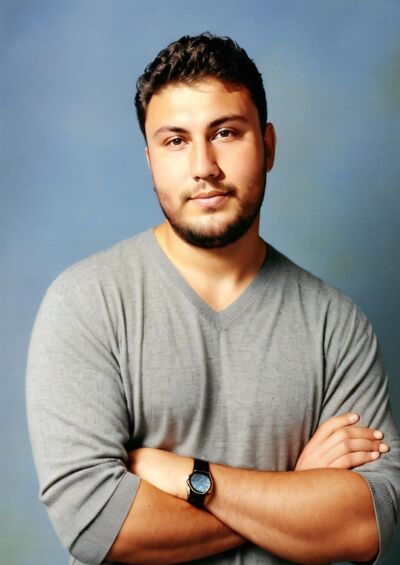  ,   Alper, 28 ,   ,   , c 