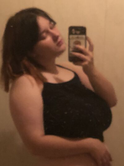  --,   Anastasia, 21 ,   ,   , c , 