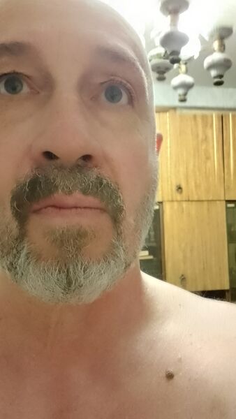  ,   Vadim, 58 ,   ,   
