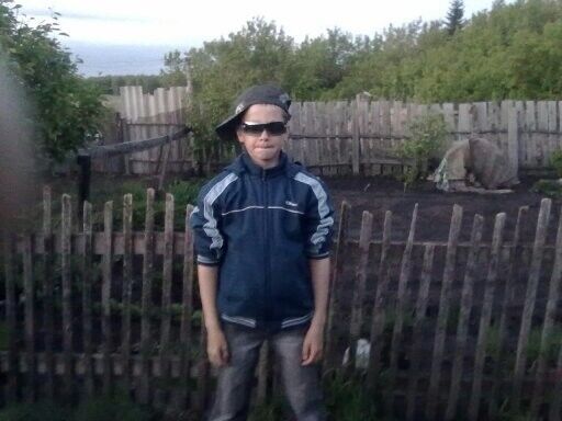  8602728  Andrei, 35 ,    