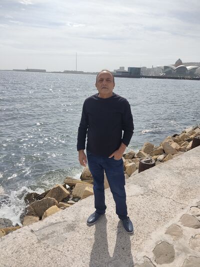  ,   Elcin, 46 ,   ,   