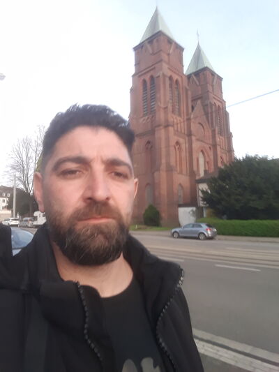  ,   Ceyhun, 40 ,     , c 
