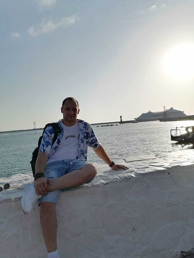  ,   Vlad, 40 ,   , 