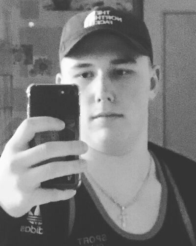  ,   Denis, 20 ,   ,   , c 