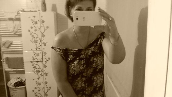  ,   Sona, 49 ,   ,   , c 