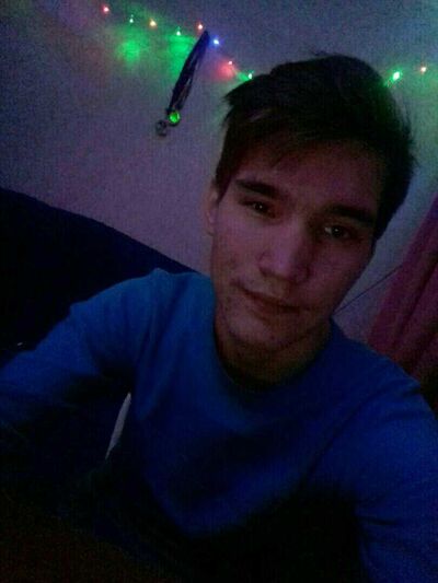  ,   Sacsadd, 32 ,   ,   