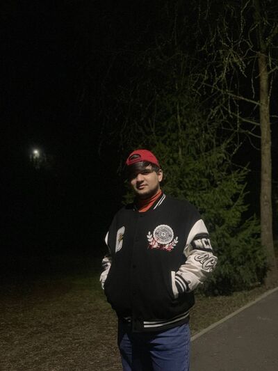  ,   Kamronjon, 26 ,   ,   
