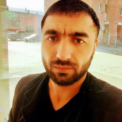  ,   Emil, 33 ,   ,   