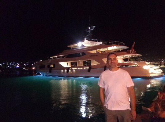  ,   Dmytro, 56 ,     , c 