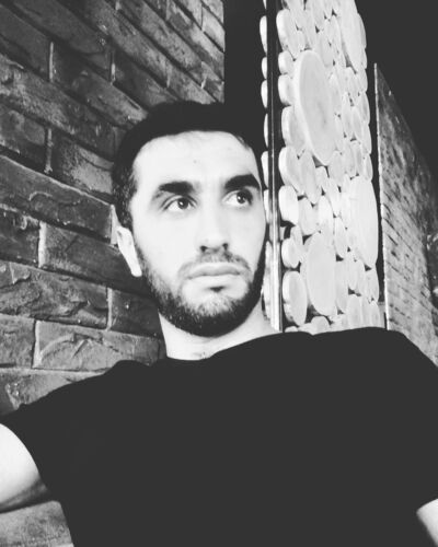  ,   Stepan, 33 ,  