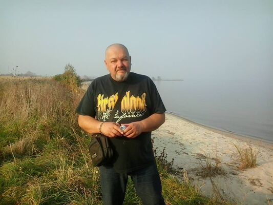  ,   Artur, 62 ,     , c 