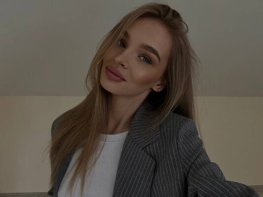 ,   Alina, 26 ,   ,   