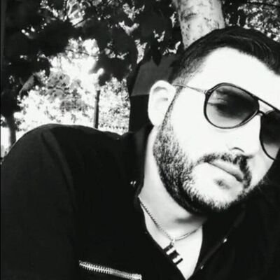  ,   No Name, 32 ,   ,   