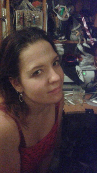  ,   Vikka, 40 ,   ,   , c 