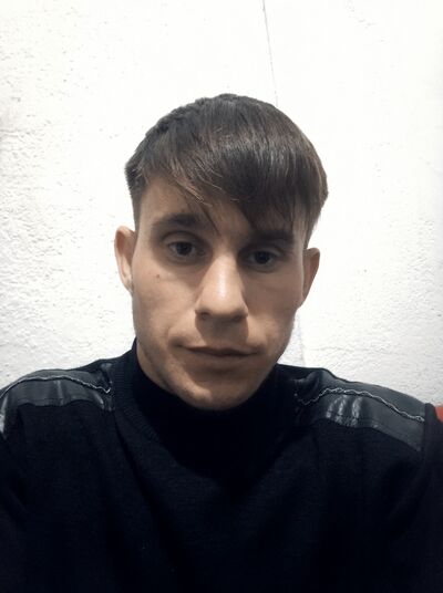  ,   Viktor, 24 ,   ,   