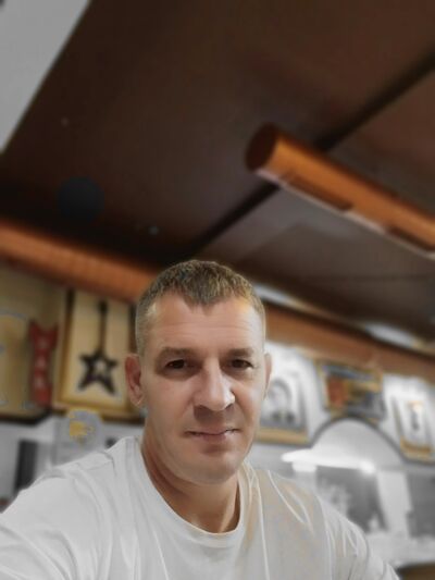  ,   Vladimir, 40 ,   