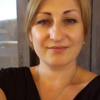  Albinea,   Giulia, 37 ,   ,   , c 