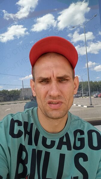  ,   Kirill, 37 ,   ,   