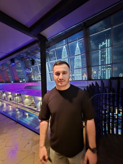  ,   Temur, 32 ,   ,   
