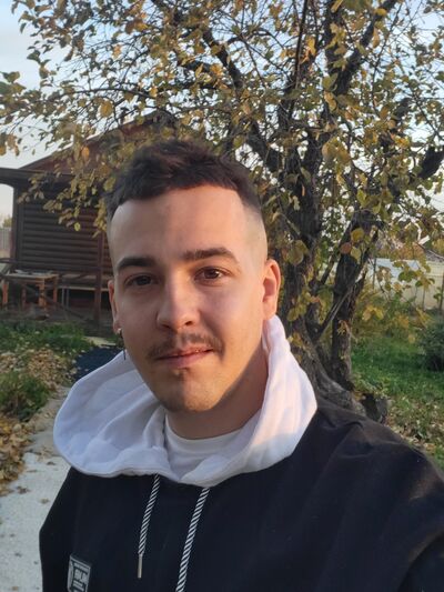   ,   Igor, 32 ,   ,   