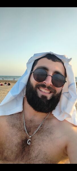  ,   Elvin, 33 ,   ,   