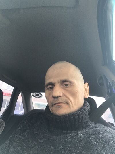  ,   Andrej, 40 ,   ,   , c 