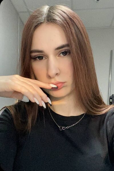  --,   Anna, 20 ,   ,   