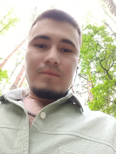  ,   Zumradbek, 28 ,   ,   , c , 