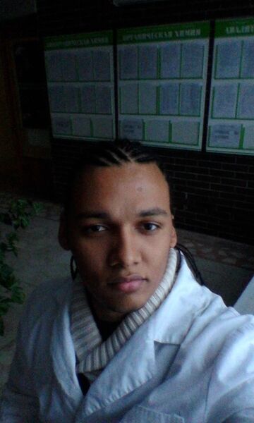  ,   Mika, 33 ,   
