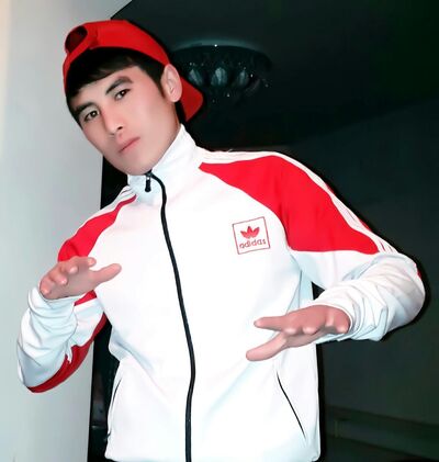  ,   Romantik, 32 ,   ,   , c 